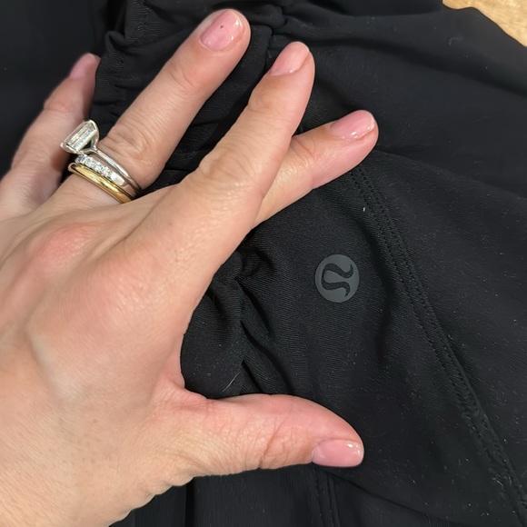 Lululemon Keep Moving Jogger Pant Black Size 4 - Picture 8 of 8